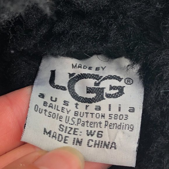 Ugg Bailey Button Short Suede Shearling Boots 5803, Black, Women's 6 - Picture 8 of 8